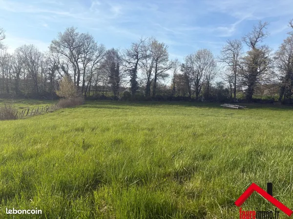 Terrain 2000 m² Saint-Viance