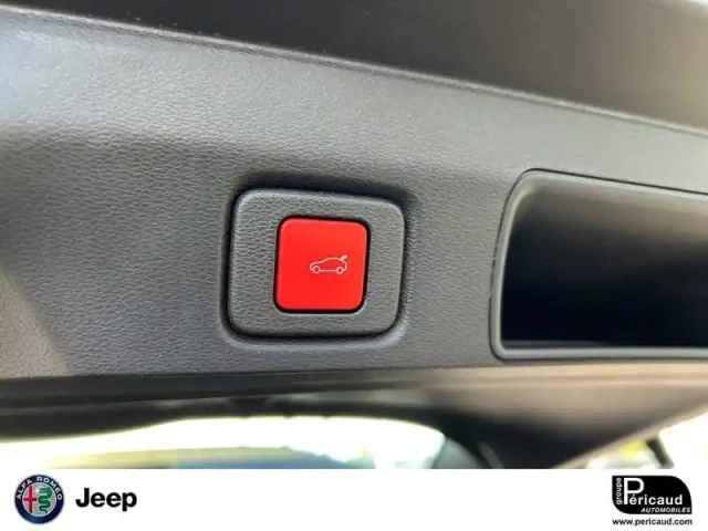 Jeep Compass 157 kw 4x2 — photo 22