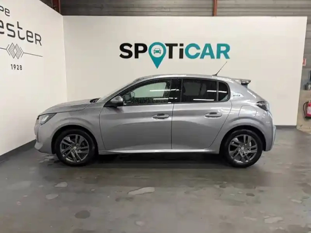 Peugeot 208 puretech 100 s&amp;s eat8 — photo 4