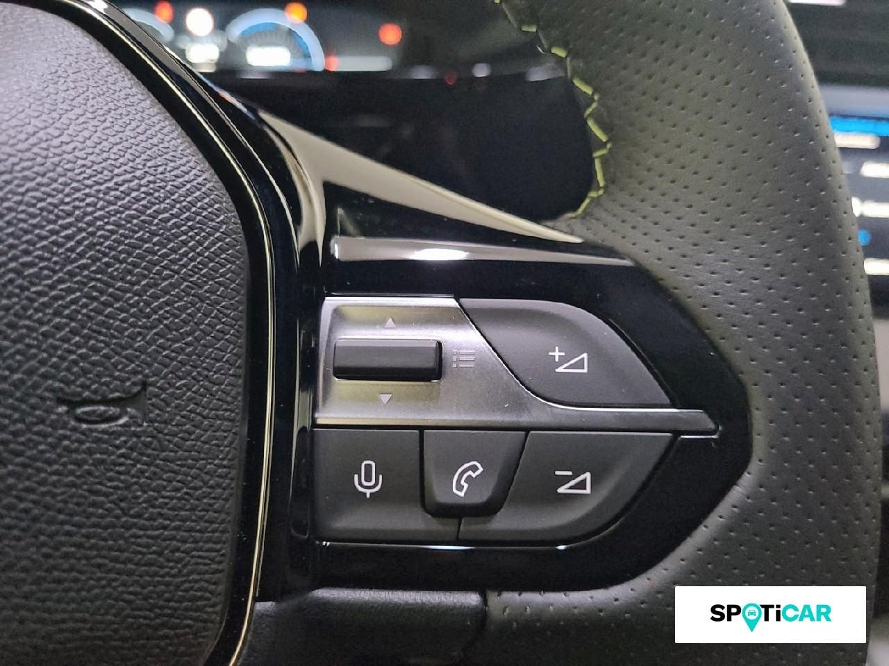Peugeot 308 sw plug-in hybrid 195 ch e-dcs7 gt — photo 28