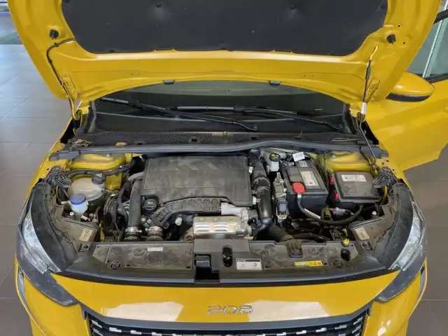 Peugeot 208 puretech 100 s&amp;s bvm6 — photo 20