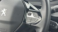 Peugeot 208 1.2 PureTech 100ch S&S Style — photo 17