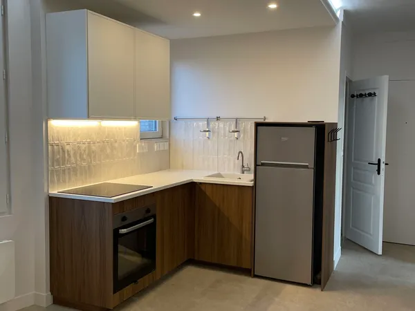 LOUE APPARTEMENT 42 M2 - 3 PIECES LE PERREUX SUR MARNE
