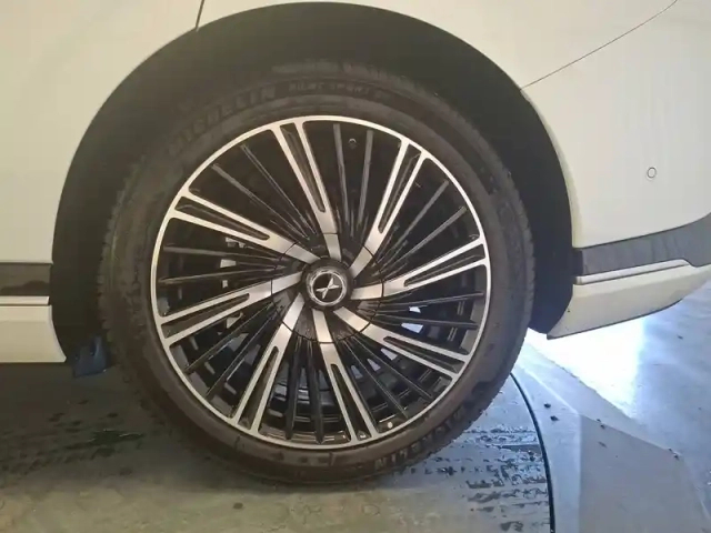 Xpeng G9 performance — photo 50