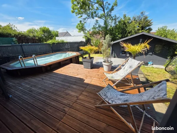 Maison 4 pièce avec un garage