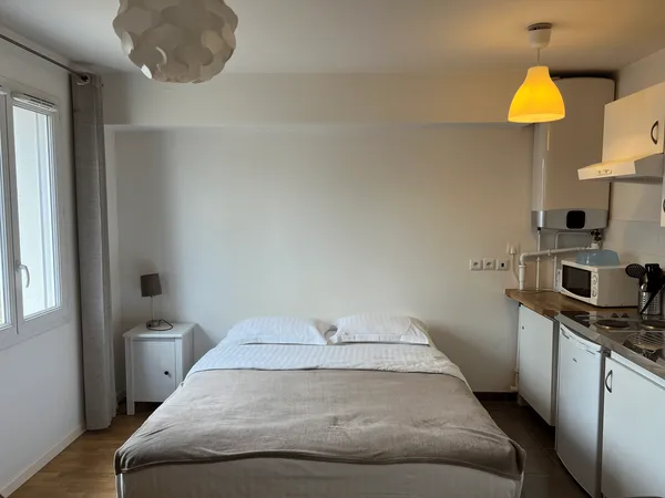 Studio 1 pièce 23 m²