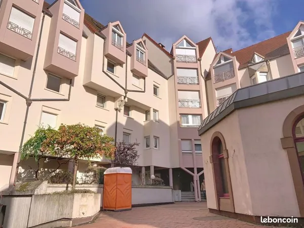Local 101 m² Haguenau