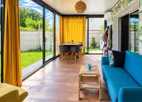 Maison, jardin, garage, proche Bordeaux