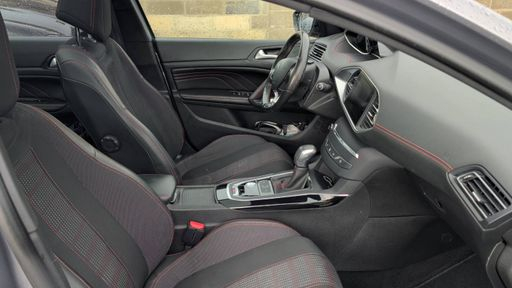 Peugeot 308 SW 1.6 BlueHDi 120 EAT6 - GT Line – 2017 – 136964 km – Diesel – Boîte Automatique — photo 18