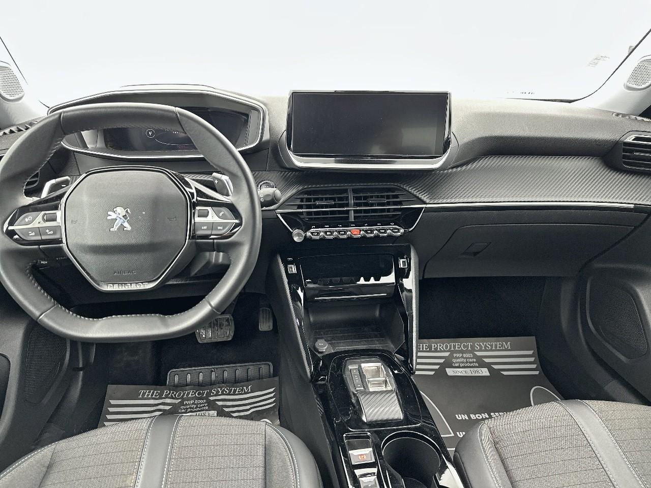 Peugeot 2008 puretech 130 s&s eat8 allure pack — photo 11