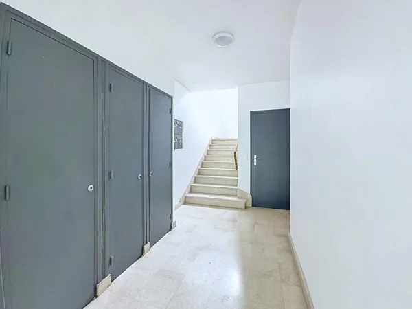 STUDIO meublé LORIENT