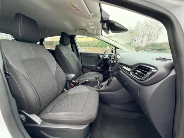 Ford Puma 1.0 flexifuel 125ch s&amp;s mhev titanium — photo 11