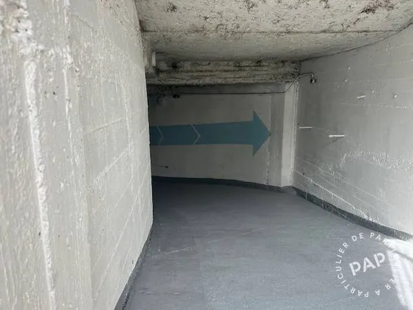 Local d'activité 140 m²