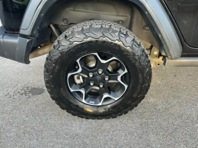 Jeep Wrangler unlimited 2.0 t 380ch 4xe rubicon rock-trac — photo 11