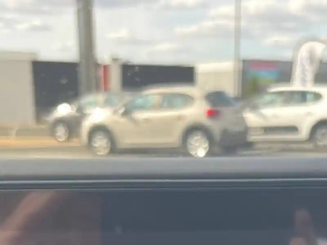 Citroën C3 hybride 110 ch automatique — photo 15