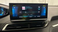 Peugeot 3008 HYBRID 225ch Allure Pack e-EAT8 — photo 18