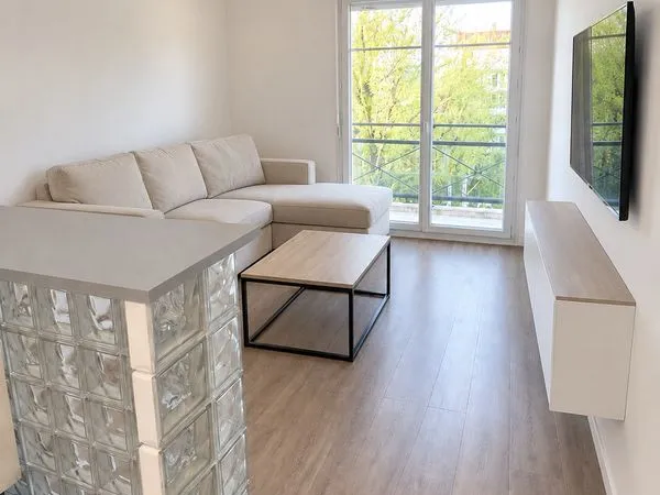Appartement F2 lumineux et calme