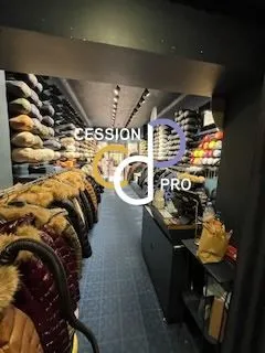 LOCAL COMMERCIAL DE 60 M2 EN RDC À LOUER AU CENTRE-VILLE PIÉTON DE PERPIGNAN