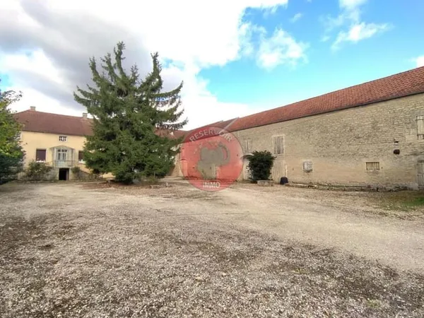 Maison Vente Cry 8p 220m² 249500€