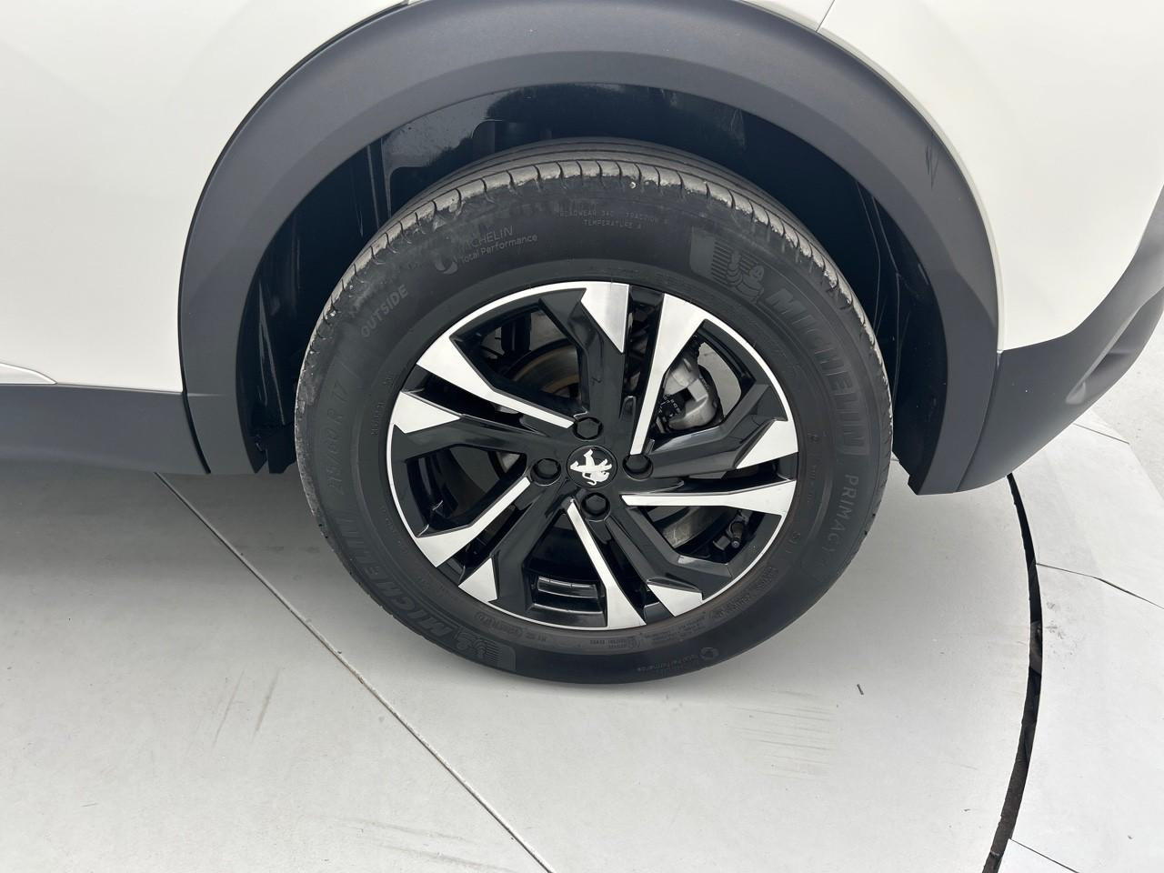 Peugeot 2008 puretech 130 s&s bvm6 allure — photo 16