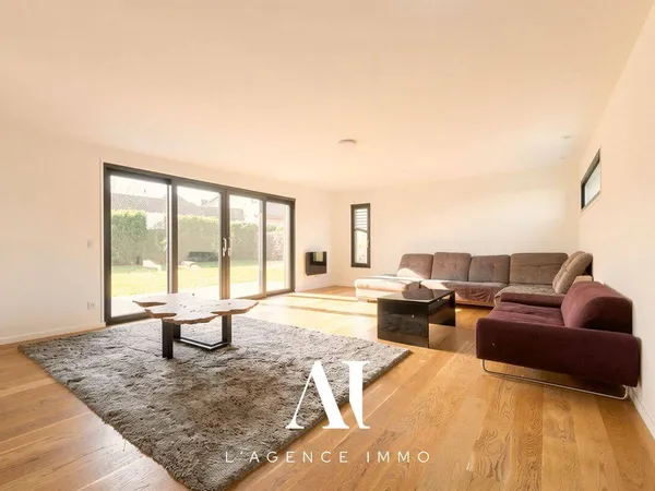 Maison 5 pièces 143 m²