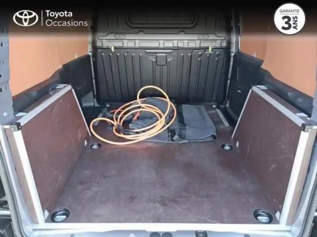 Toyota Proace city medium electric 136ch 50 kwh start mc24 — photo 10