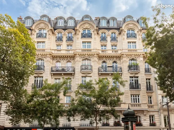 Appart 3 chb dans magnifique immeuble post-haussmannien à Bonne-Nouvelle