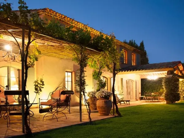 Propriété de prestige de 350 m² sur 3 100 m² de parcelle à Maussane-les-Alpilles