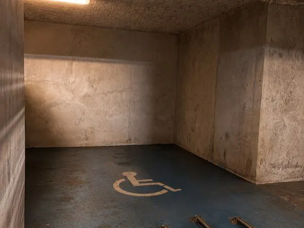 🅿️ PLACE DE PARKING COUVERTE 16 m² - BÉZIERS - AVENUE MARÉCHAL FOCH