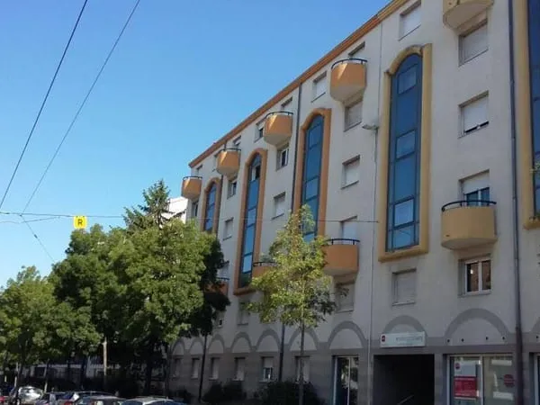 Studio 1 pièce 18 m²