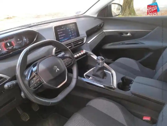 Peugeot 3008 1.2 puretech 130ch e6.c active business s/s gps radar ar carplay — photo 15