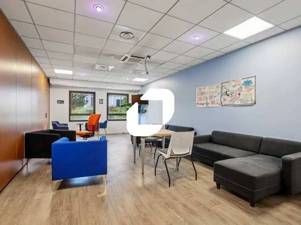 Bureaux 354 m²