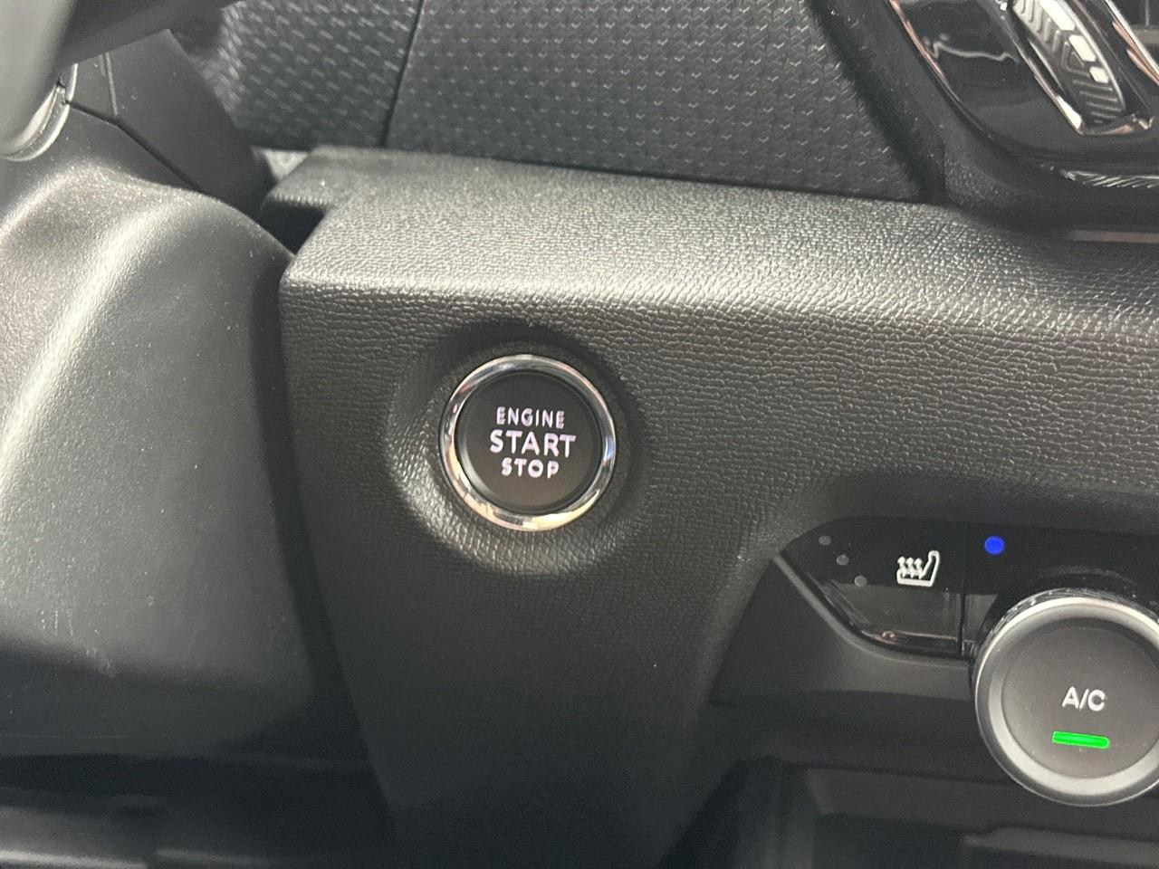 Citroën C4 puretech 130 s&s eat8 shine pack — photo 31