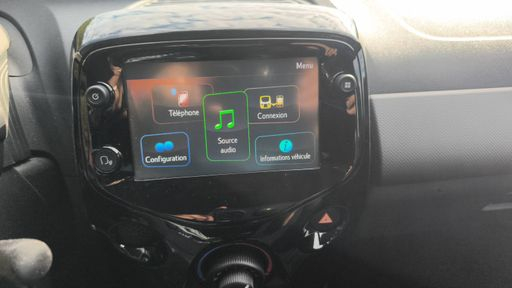 Peugeot 108 1.0 VTi 72 BMP5 - Style – 2018 – 19586 km – Essence – Boîte Robotisée — photo 19