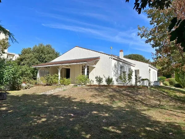 Maison 4 pièces 139 m²