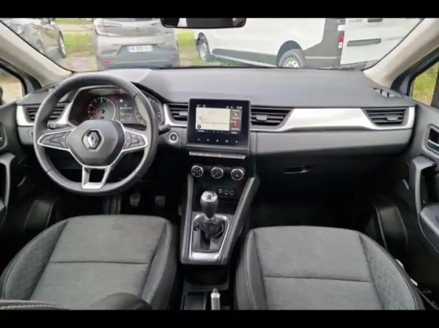Renault Captur 1.0 tce 90ch evolution — photo 9