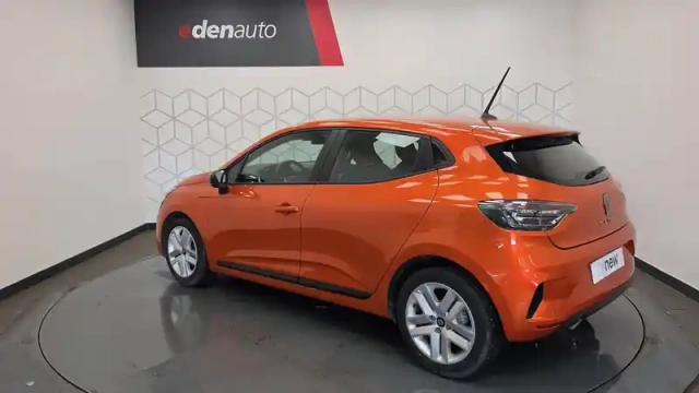 Renault Clio tce 90 — photo 9