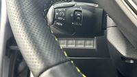 Peugeot 2008 1.2 PureTech 130ch S&S GT EAT8 — photo 18