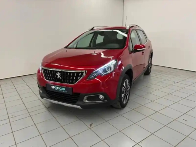 Peugeot 2008 1.2 puretech 110ch allure s&amp;s — photo 1