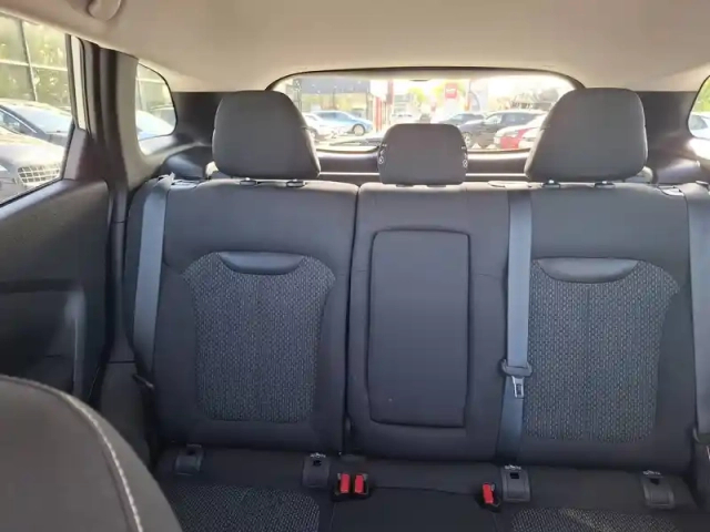 Renault Kadjar tce 140 fap — photo 29