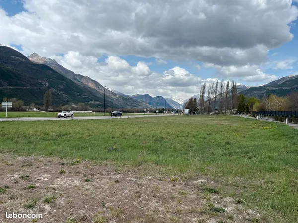Terrain constructible