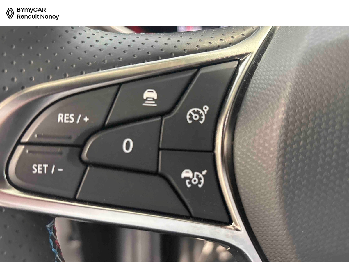 Renault Clio E-Tech full hybrid 145 ch GSR2 — photo 21