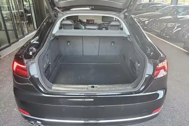 Audi A5 sportback 40 tdi 190 s tronic 7 — photo 9