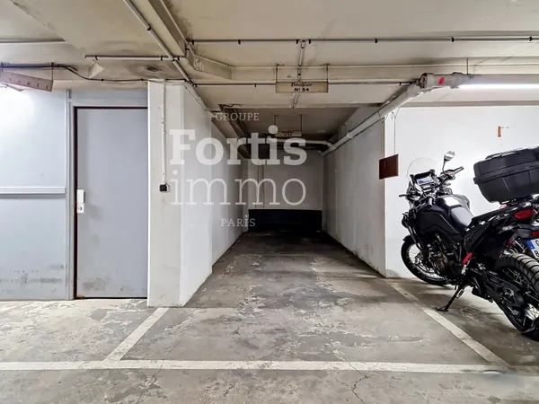PARIS 2 - DOUBLE EMPLACEMENT - SECTEUR OPERA / VENDOME