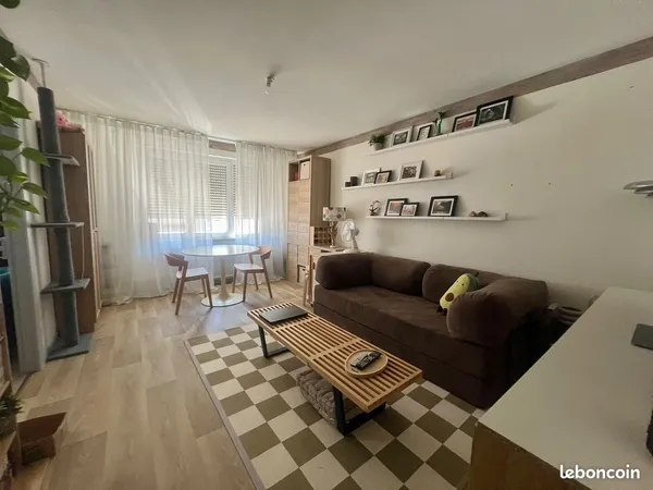 Appartement 4 pièces 102 m²