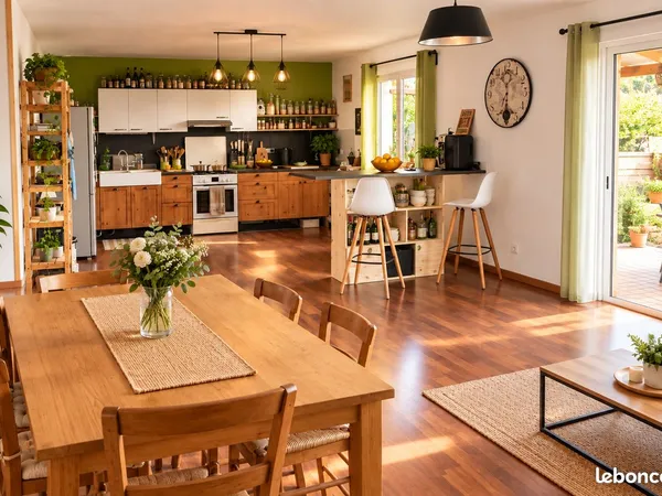 GAILLAC - Maison T5 - 116 m² au sol - 3 chambres de 17 m² chacune + bureau 16m² - Terrasse couverte 