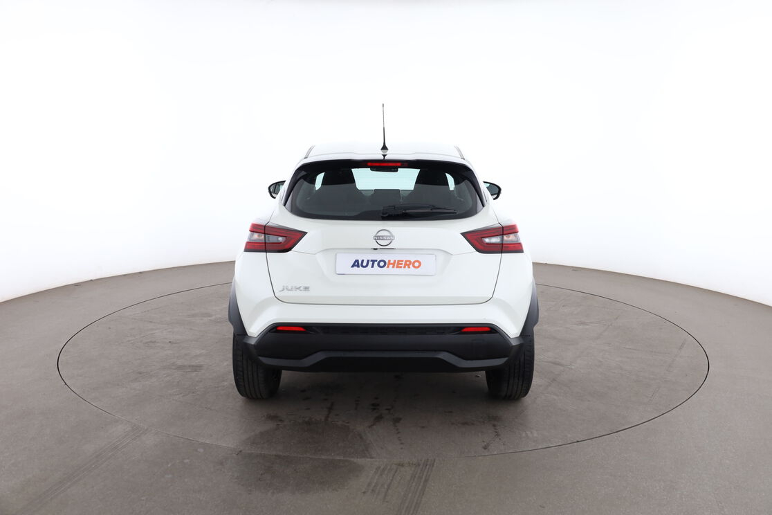 Nissan Juke 1.0 DIG-T Acenta DCT — photo 4