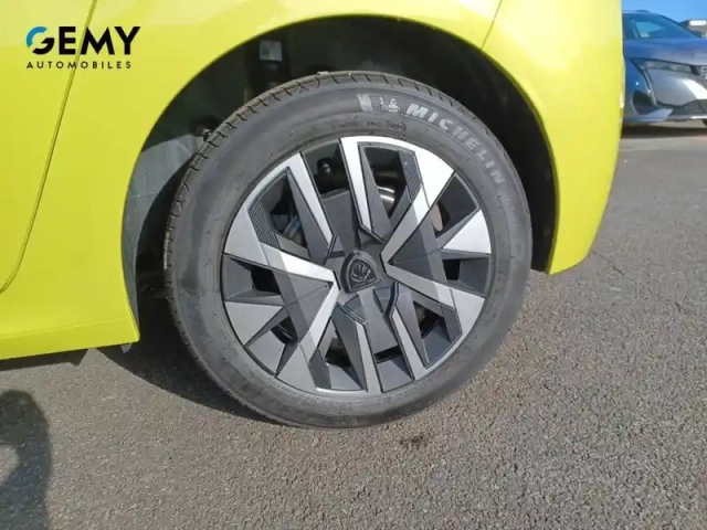 Peugeot 208 100 s&amp;s bvm6 — photo 11