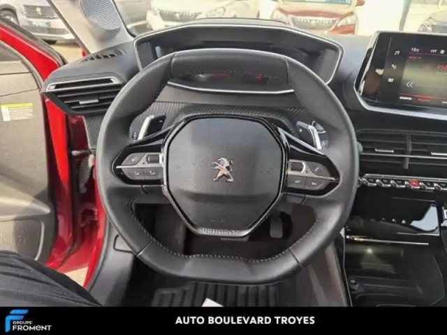 Peugeot 208 1.2 puretech 100ch s&amp;s allure  pack — photo 24