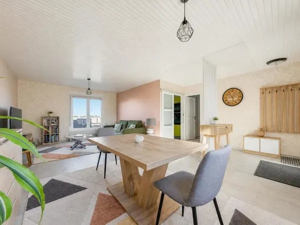 Appartement T4 de 79 m² situé à Floirac